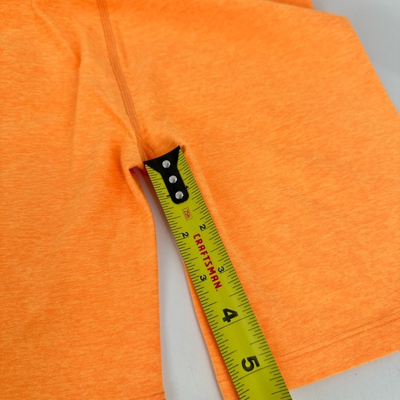 NWT Beyond Yoga Spacedye Keep Pace 7" Short Mapht Orange Size Medium - Picture 9 of 10
